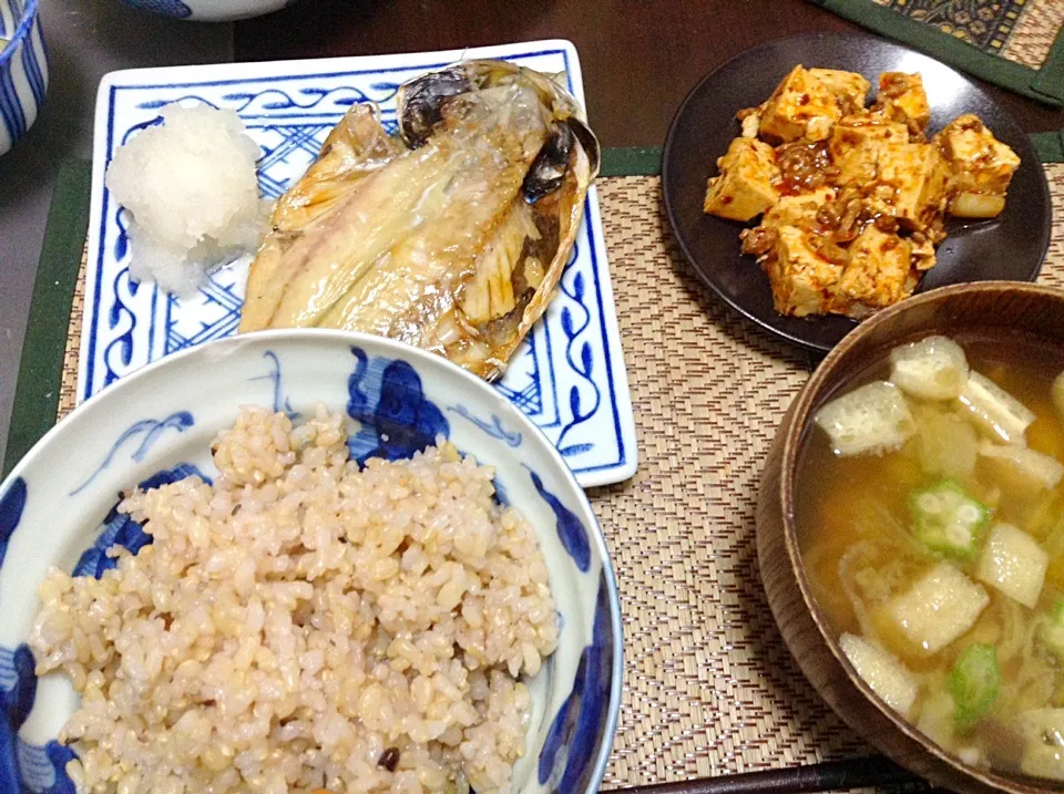 鯵の干物＆麻婆豆腐＆オクラの味噌汁|まぐろさん