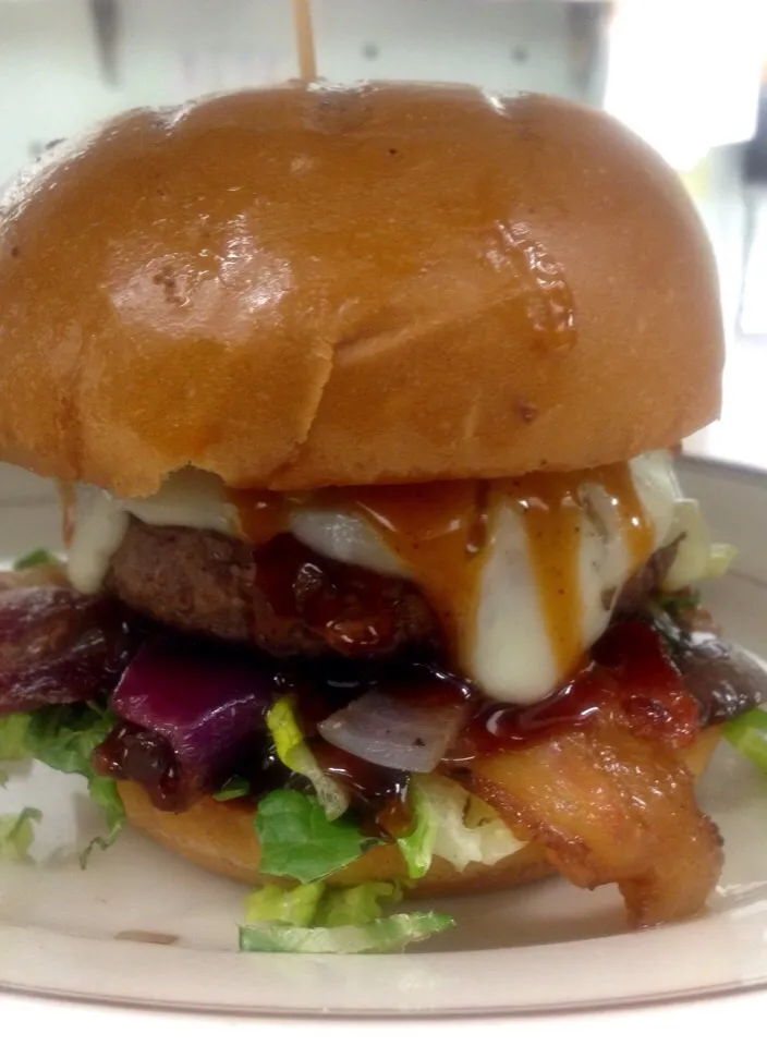 Mushroom, Bacon, caramelized onion Burbon Burger|peggy waldonさん