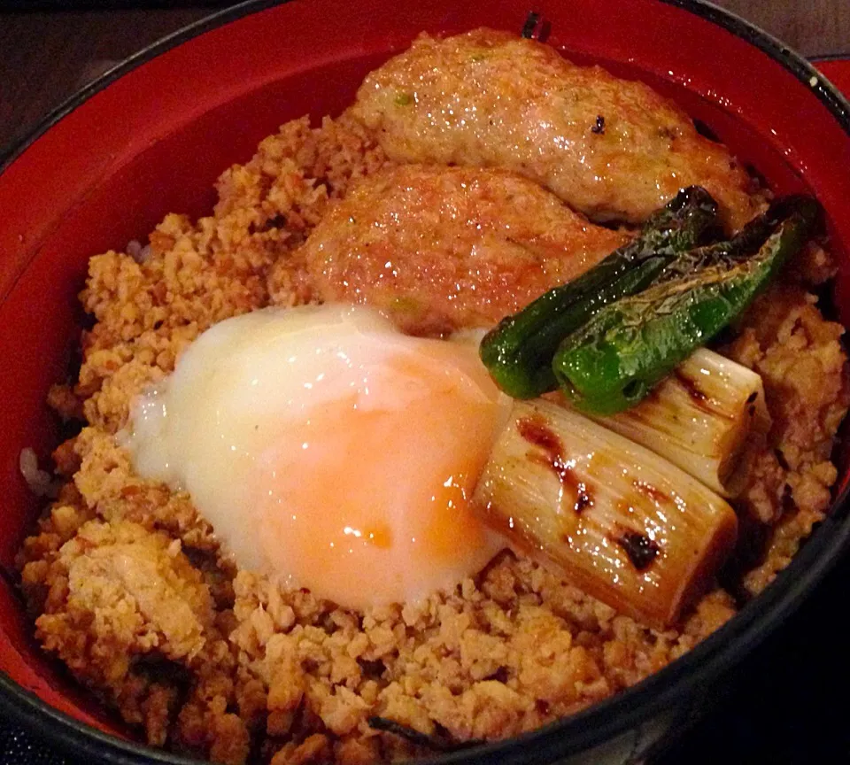 鶏味座 つくねそぼろ丼|Tomoko Ogiwaraさん