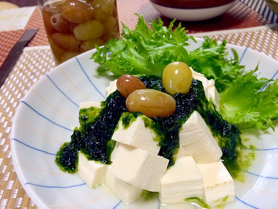 Miki Sanoさんの料理 夏の調味料 フルーツ塩酢 肉の味付け マリネ などに 豆腐サラダの海苔ドレッシングにブドウのフルーツ塩酢|佐野未起さん