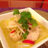 Snapdishの料理写真:Sayaka's green curry|Sayakaさん