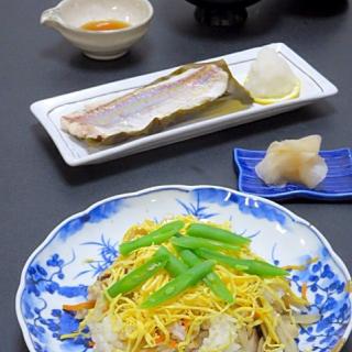 イトヨリ鯛のポワレ 皮がパリバリに焼かれててソースと絡むと美味しい 下にあるゴボウが煮付けられたのも良かった Akipon Snapdish スナップディッシュ Id Uxphca