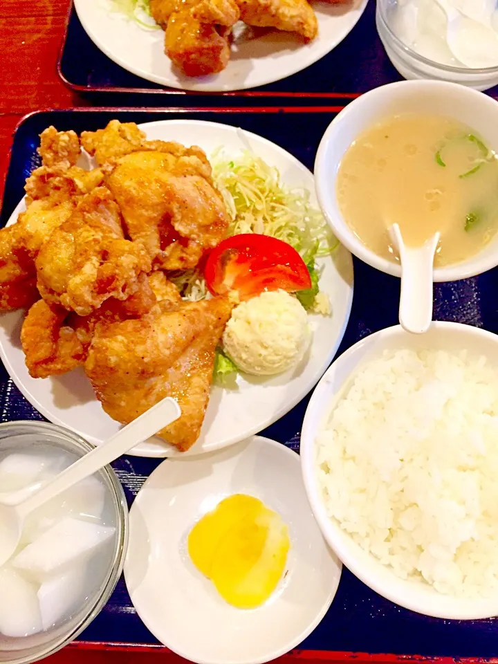 デカ唐揚げ定食|yさん