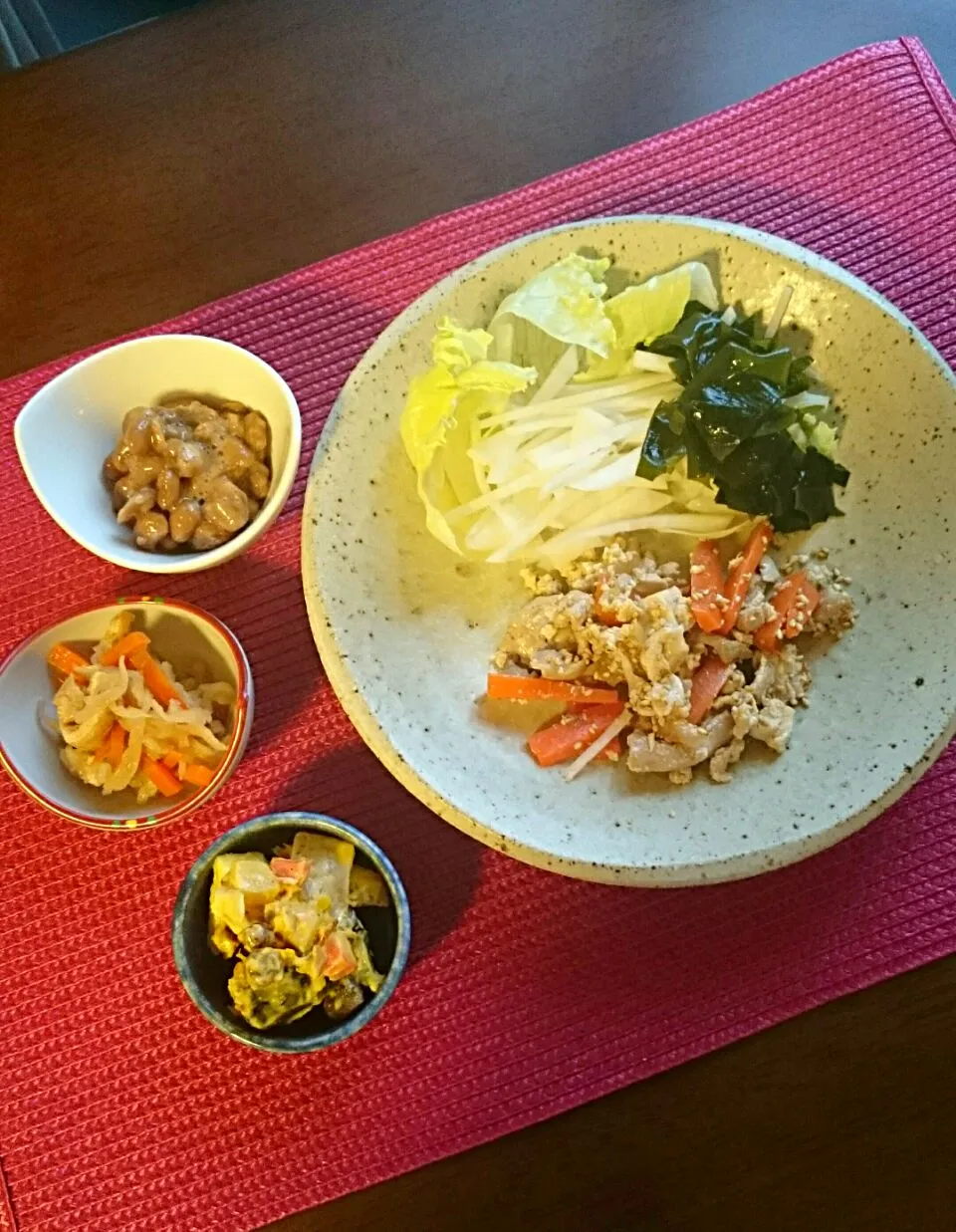 色々な物を少しずつの夜ご飯🌃🍴|ゆず( ˘ ³˘)♥さん