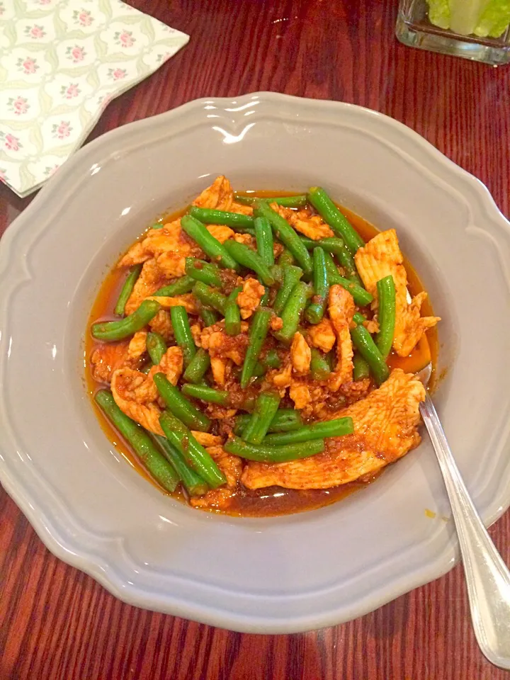 String beans curry chicken|Addis Injeraさん