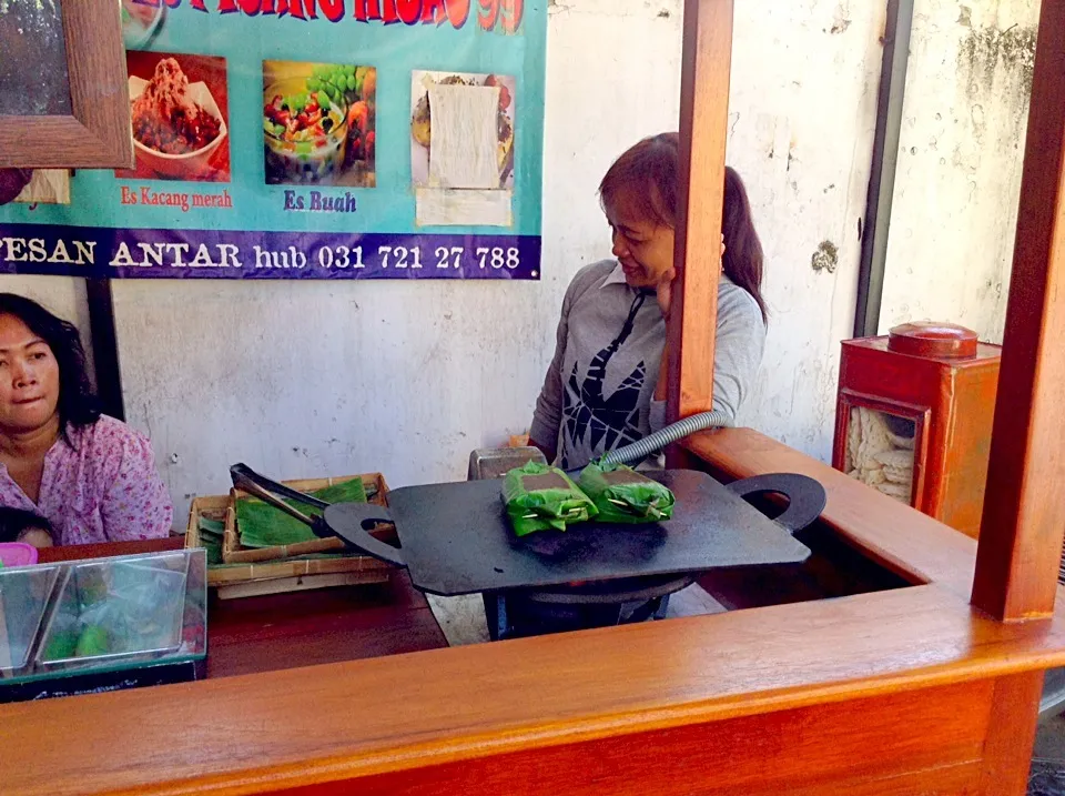 Nasi Bakar|Bambang Budiono Tjioさん