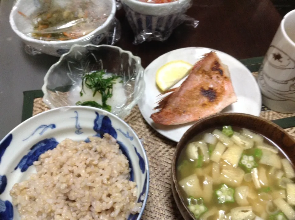 Snapdishの料理写真:赤魚＆大根おろし＆オクラの味噌汁|まぐろさん