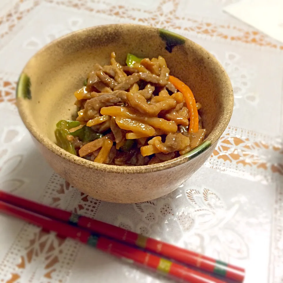 青椒肉絲丼|しらすさん