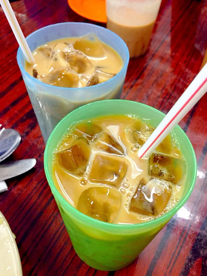 Iced milk tea & yuan yang@Lan Fong Yuen, Hongkong|coxiella24さん