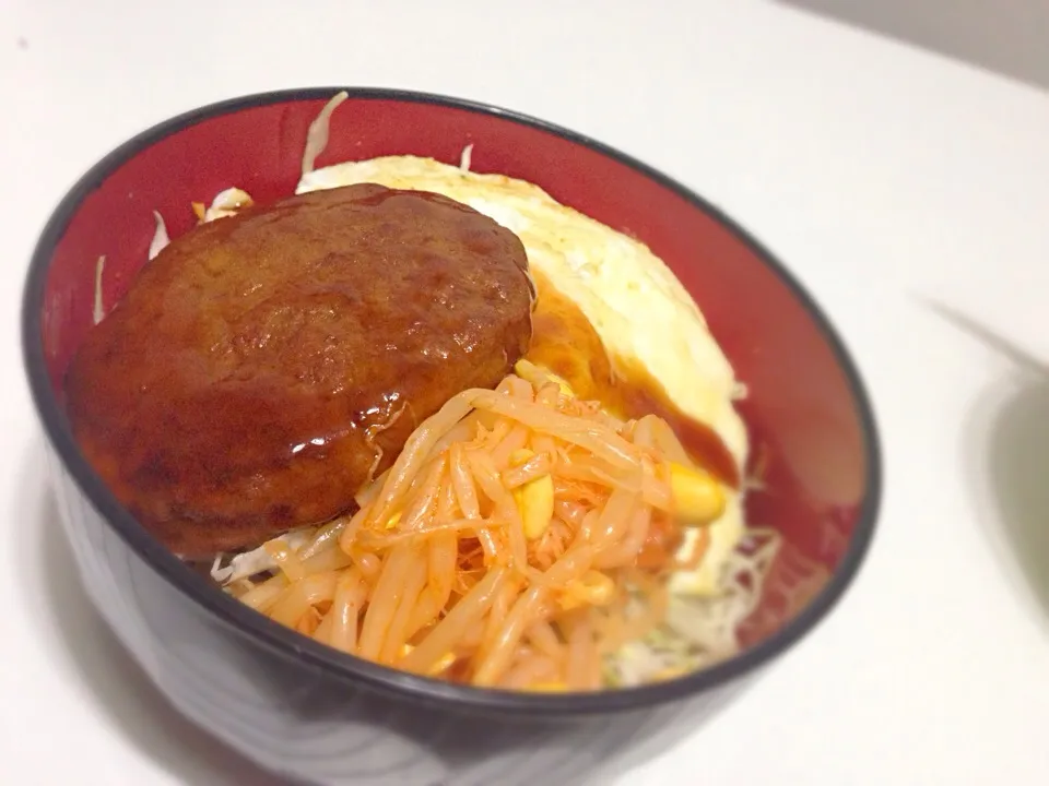 ドライカレーのロコモコ丼|めぐさん