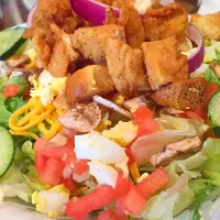 Fried chicken salad|Cricket Worrellさん