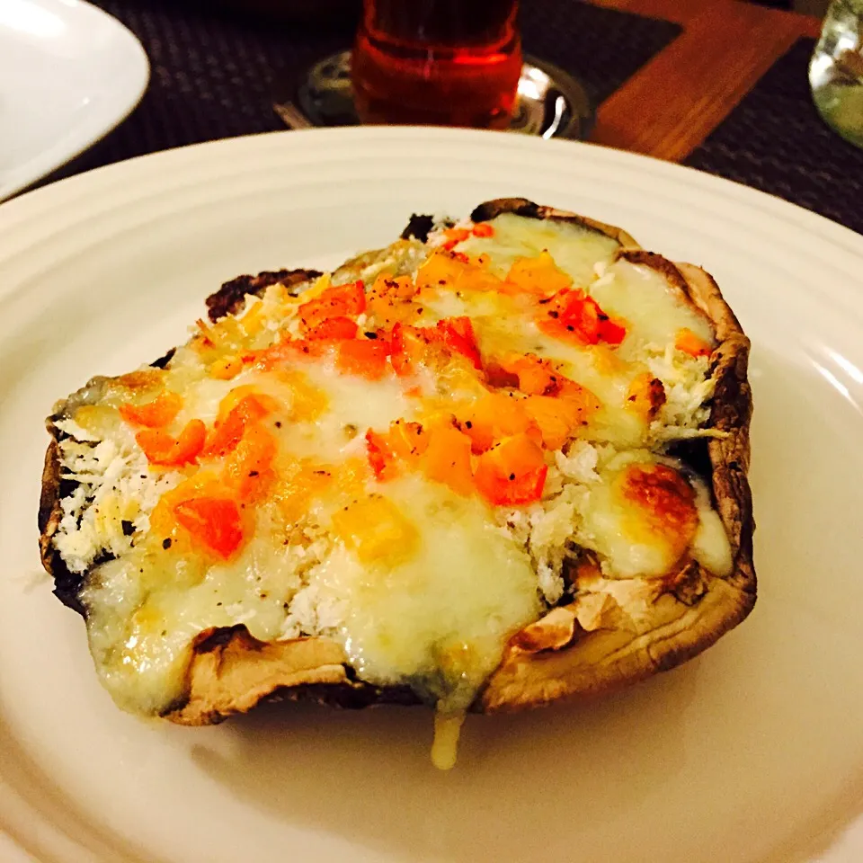 Snapdishの料理写真:Stuffed Portobello Mushroom|Anneさん