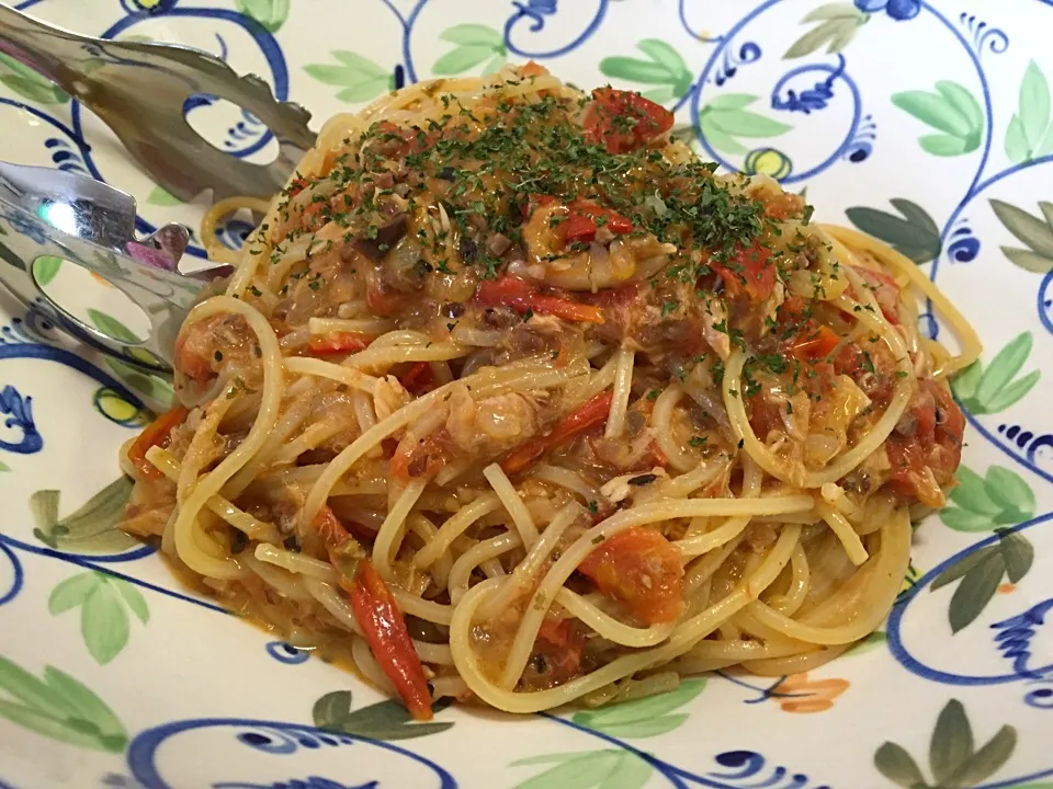 キタッラ•ツナとフレッシュトマトのソース|Ikue Sawadaさん