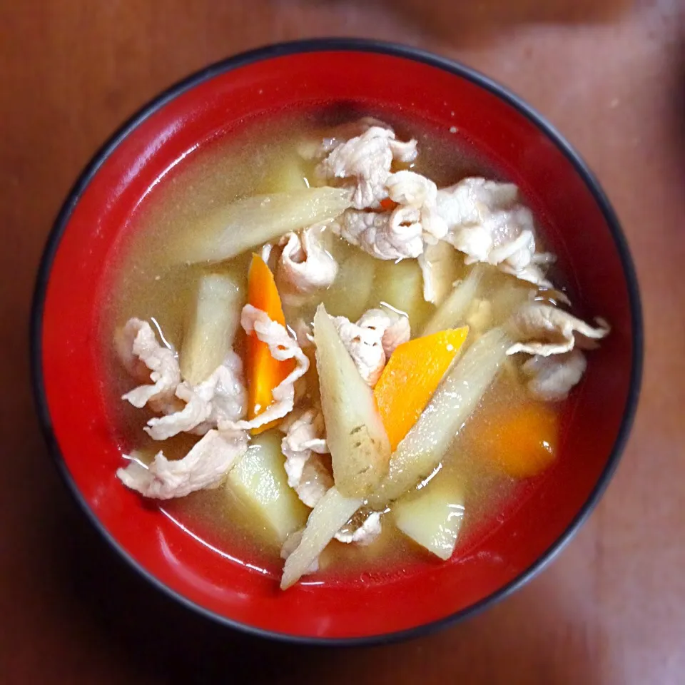 Pork meat miso soup 豚汁|Mama Kathi Dinerさん