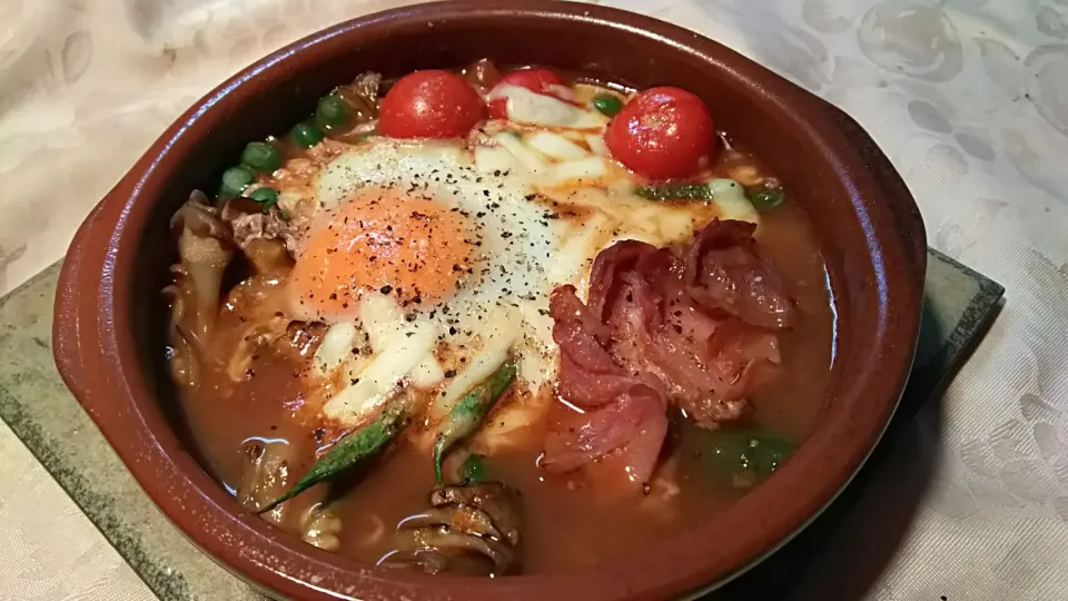 生ハムの消化料理でCazuela（カスエラ＝スペイン土鍋）使い、Huevos a la Flamenca （ウエボスアラフラメンカ）を作りました～🎵|quitaさん