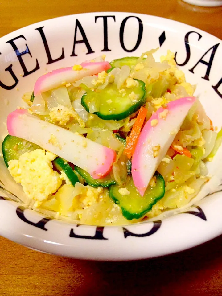 野菜と玉子のおかずサラダ🍀|まいりさん