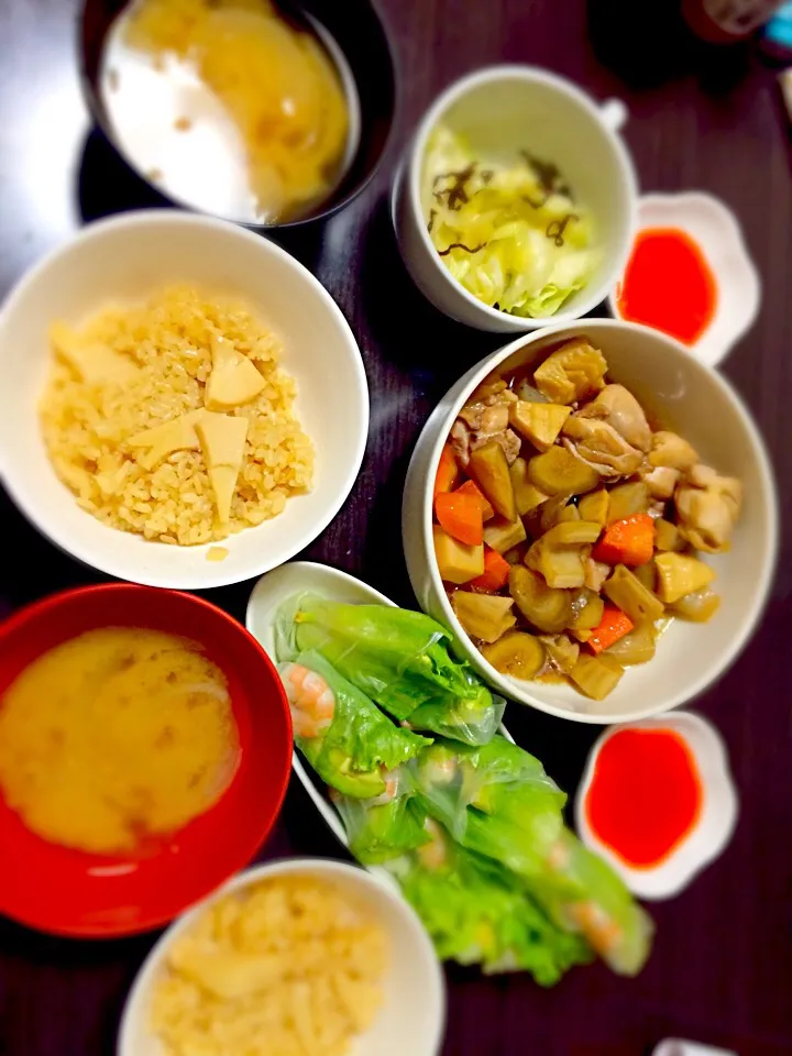 Snapdishの料理写真:♡筑前煮♡生春巻き♡塩昆布キャベツ♡たけのこご飯|ちびさん