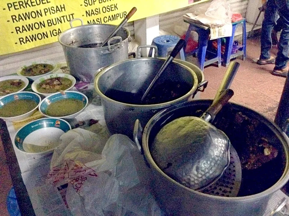 Snapdishの料理写真:Rawon|Bambang Budiono Tjioさん