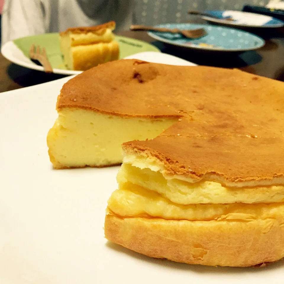 Snapdishの料理写真:シンプルベイクドチーズケーキ✨|cotoさん