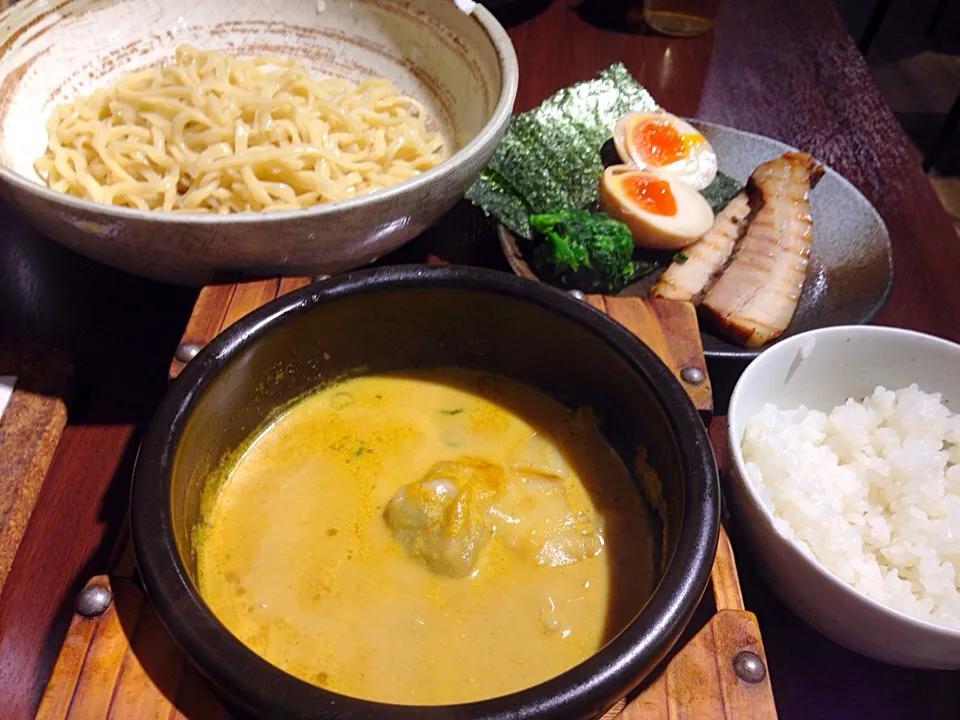 Snapdishの料理写真:特製カレーつけ麺|chan mitsuさん