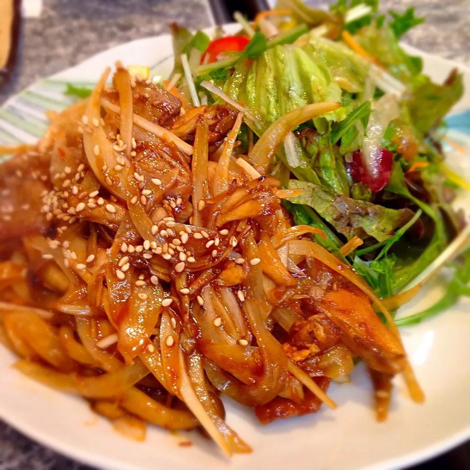 生姜焼き定食の生姜焼き！山盛り(=ﾟωﾟ)ﾉ|nao子さん