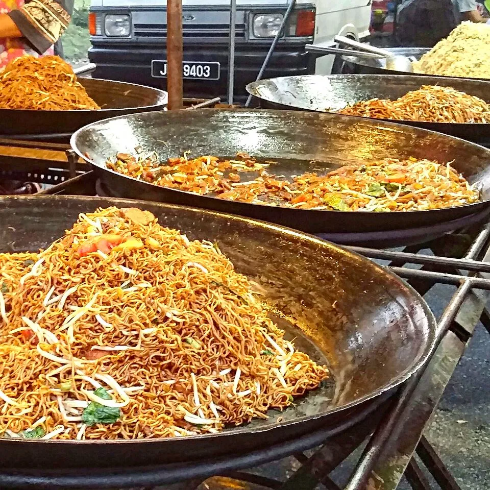 Street Food in Jb Malaysia - Assorted Noodles|FooDin'sさん