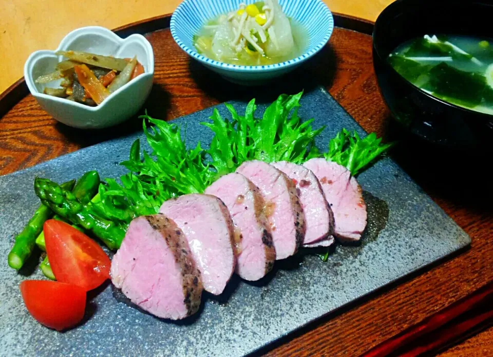 Snapdishの料理写真:ローストポーク定食|ARIさん