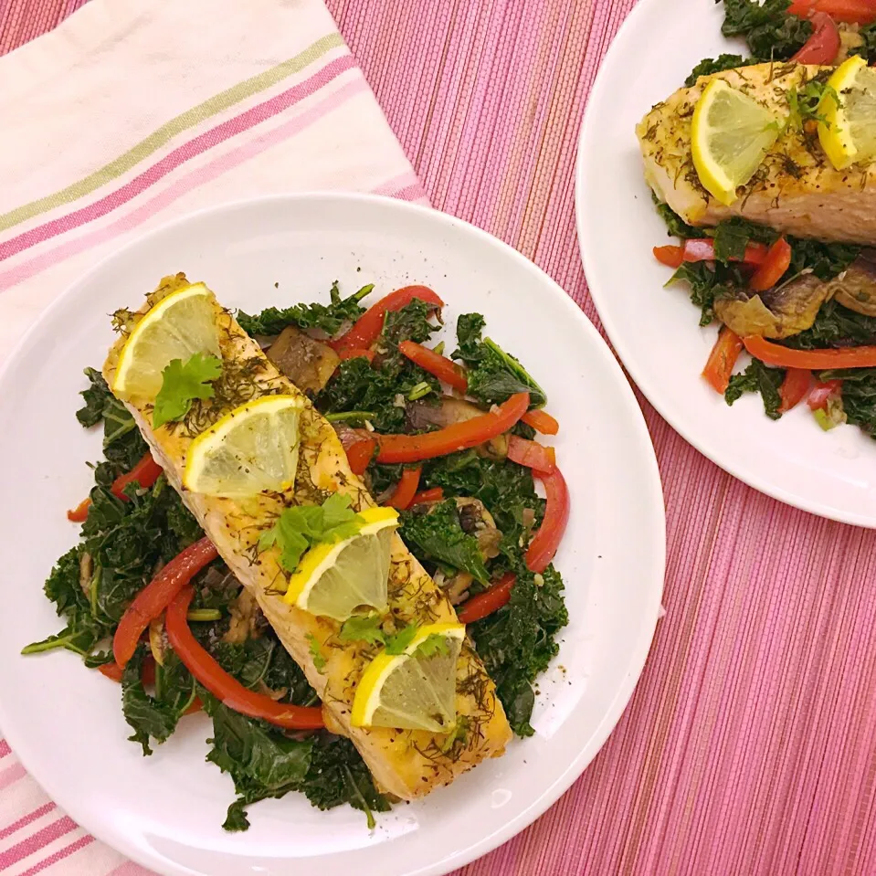 Lemon-Dill Salmon & Kale|Prisca Erさん