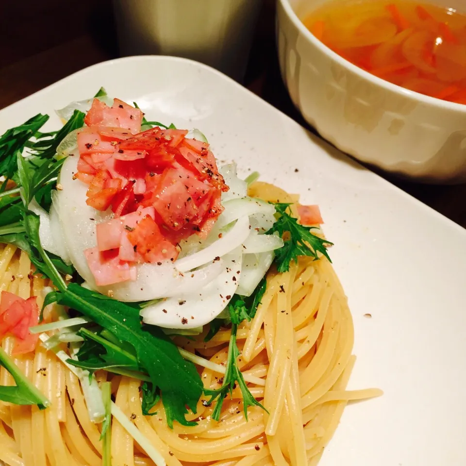 シャキシャキ味ぽんパスタ🍝|KAZUTOさん