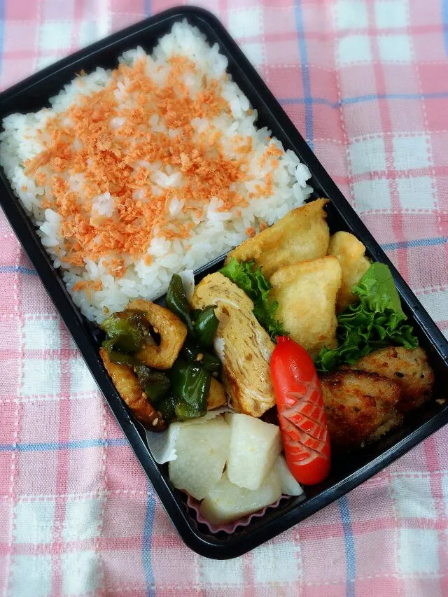 Snapdishの料理写真:2015.6.16 男子高校生弁当|yukiさん