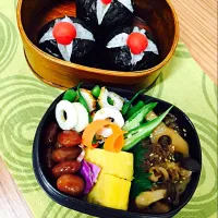 Snapdishの料理写真:おにぎり弁当|O B E N T O Uさん