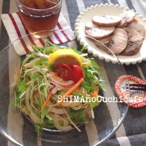 Snapdishの料理写真:『ピリッと辛いが旨い！牡蠣醤油とラー油のサラダそうめん』 #SHIMAのオウチカフェ|SHIMAさん