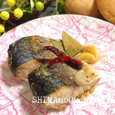 Snapdishの料理写真:『お買い得な家庭の味方でリッチなお家バル♪サバのコンフィ』 #SHIMAのオウチカフェ|SHIMAさん