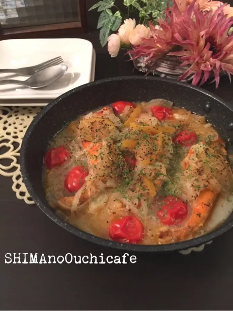 Snapdishの料理写真:『忙しい時はフライパンで食卓へ〜！オシャレで２度美味しい！鮭の塩レモン蒸し＆〆はパスタで！』 #SHIMAのオウチカフェ|SHIMAさん