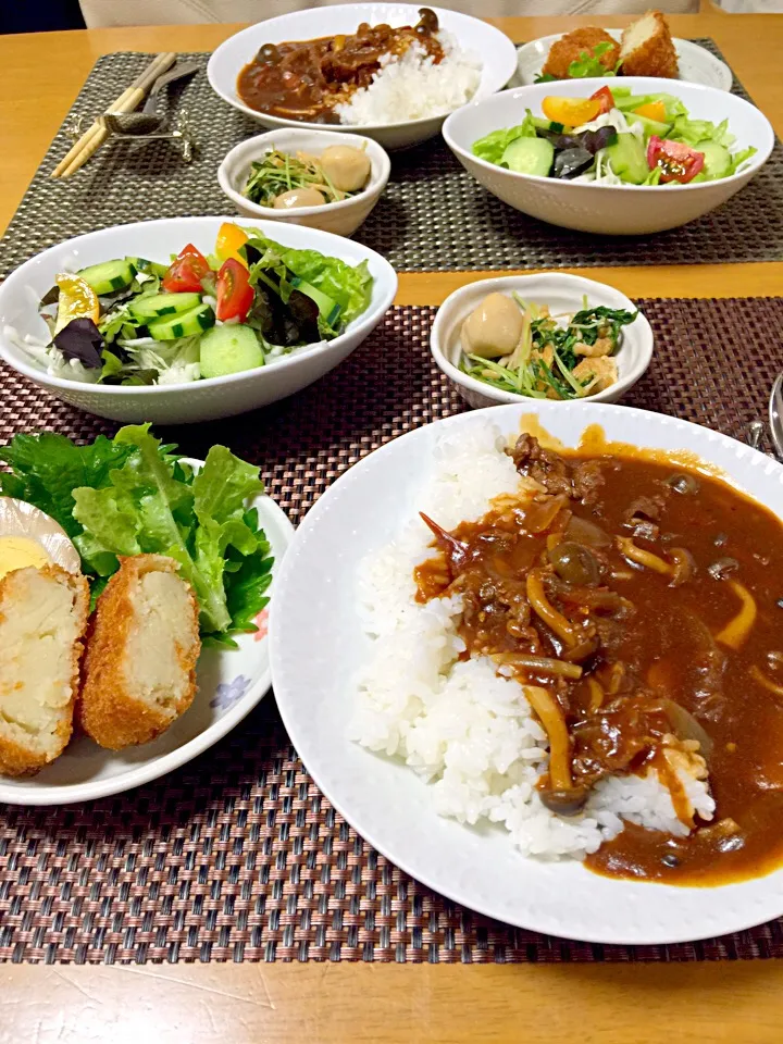 ビーフシチューにトマト入れたらハヤシライスみたいになった晩ご飯|miyukiさん