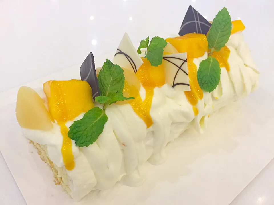 ☆フルーツ ロールケーキ 水果蛋糕捲 
Rolled Cake with Fruits|Ya-lin Tangさん