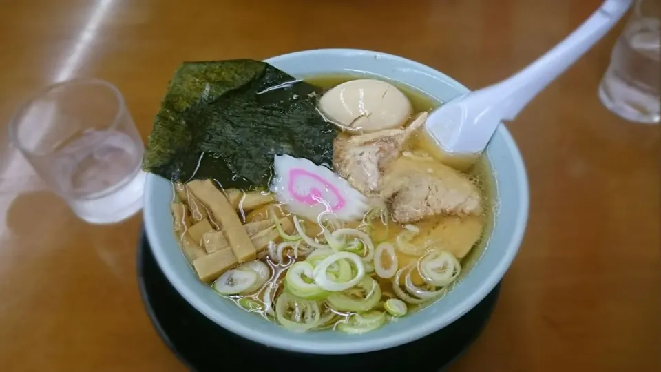 味の横綱 白チャーシュー味玉トッピング|ミナミ ヒロヤさん