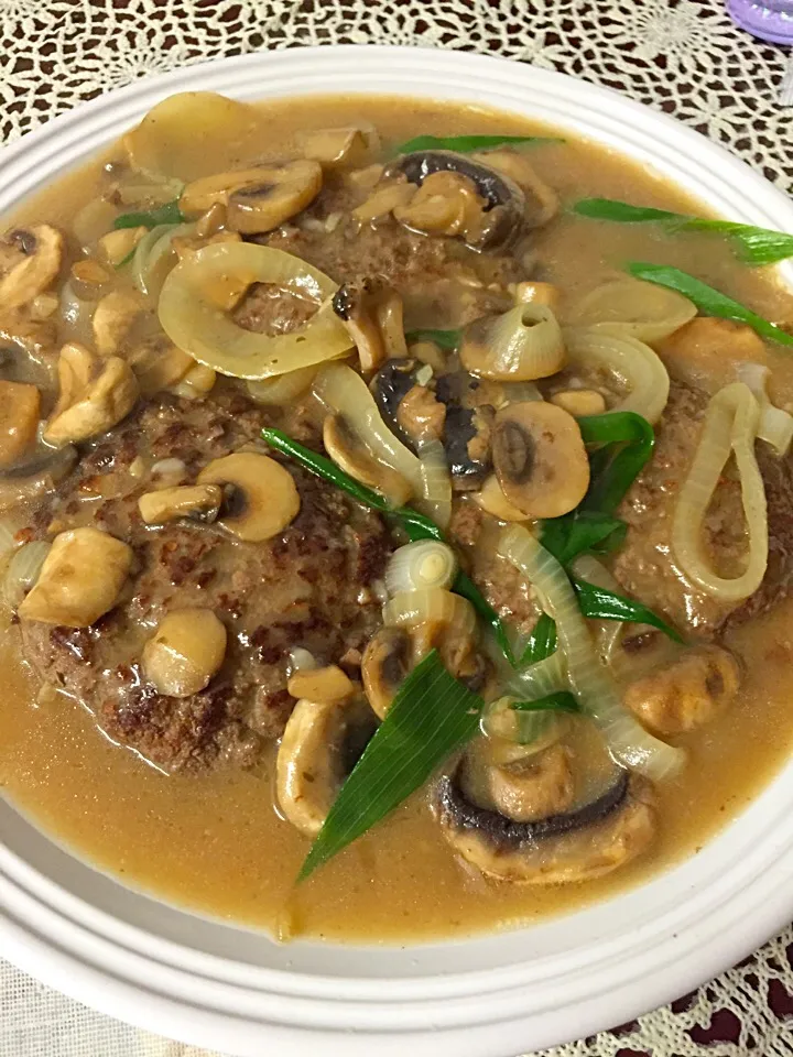 Beef patty with marsala wine|Janeさん