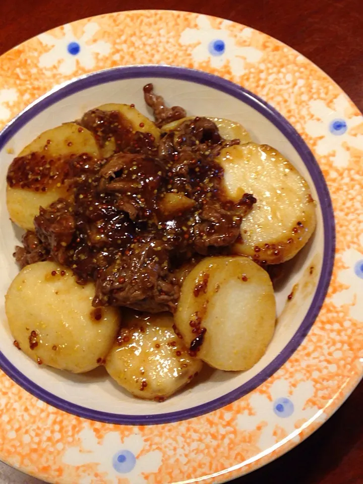 epicuriousさんの料理 ご飯にあうー！鶏と長芋の粒マスタードソースを牛薄切り肉でリピ💖|hannahさん