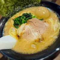 家系ラーメン|MINORU SUYAMAさん