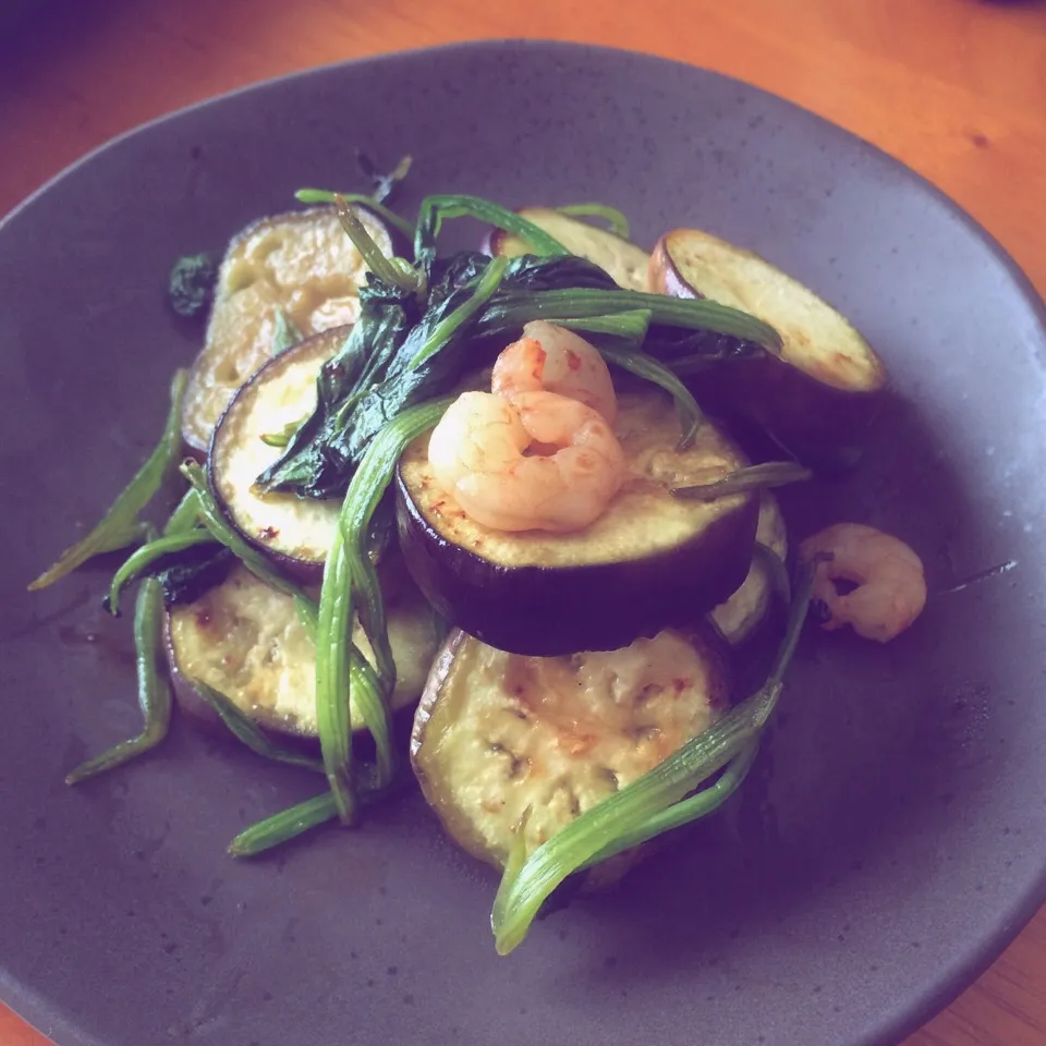 茄子とほうれん草と海老の胡麻油炒め|walnutさん