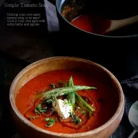 Snapdishの料理写真:材料を4つしか使わない、完熟トマトのスープ #VegeAndSoup