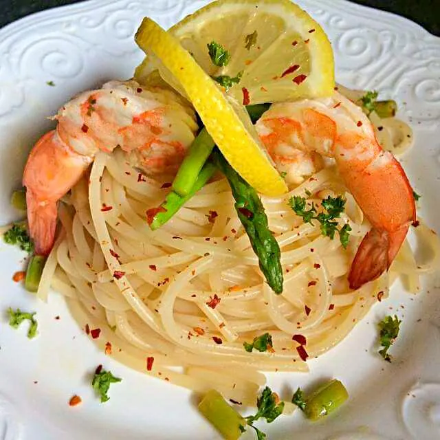 shrimp scampi pasta|CHUENCHAIさん