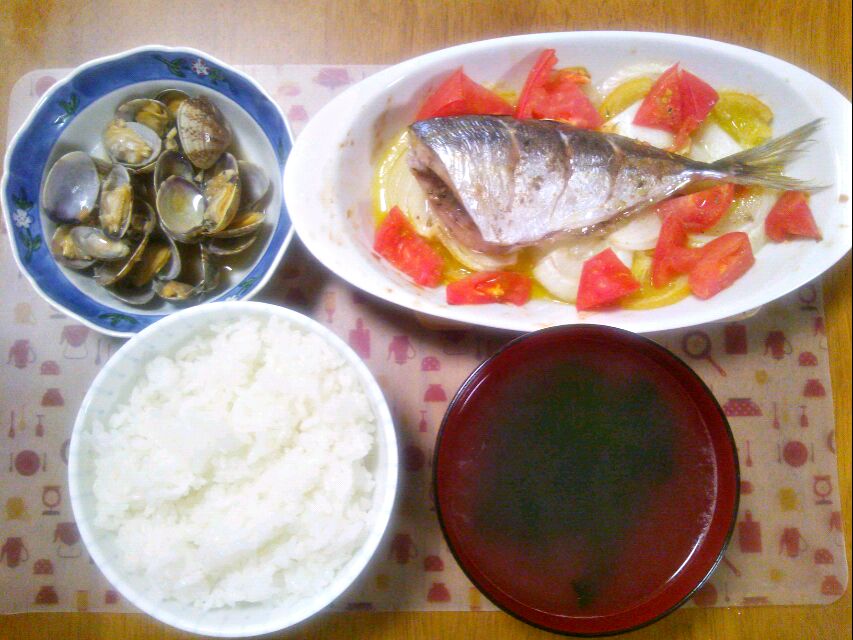 ６月１２日 鯵のオーブン焼き あさりの酒蒸し わかめスープ