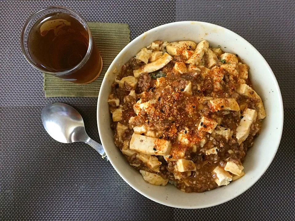 麻婆豆腐丼|ばーさんさん