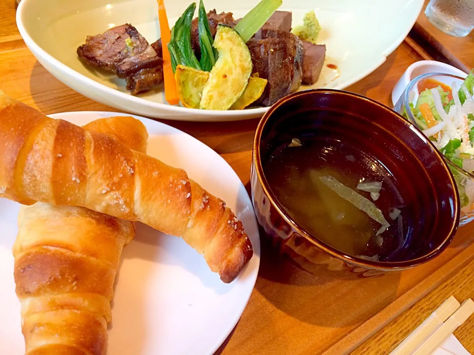 やわらか牛たん定食|きむらゆりかさん