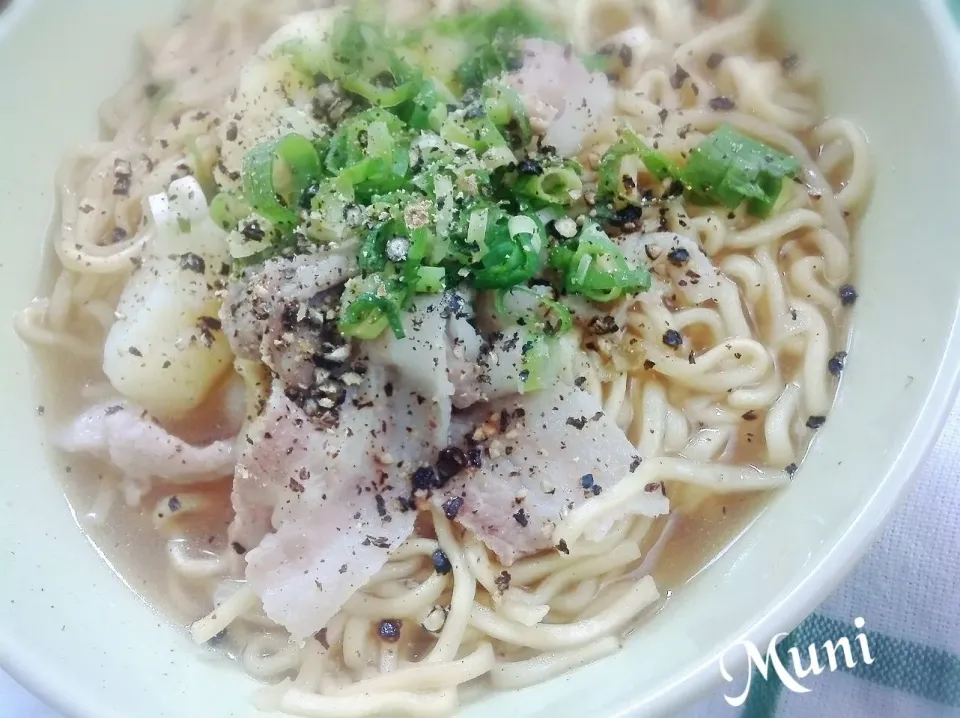 くららちゃんの塩だけで作る豚じゃが→塩ラーメン♪|key♪さん