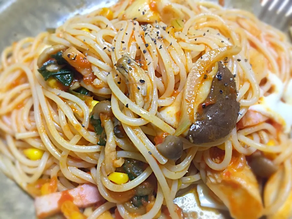 なすとしめじのトマトソースパスタ|Rinさん