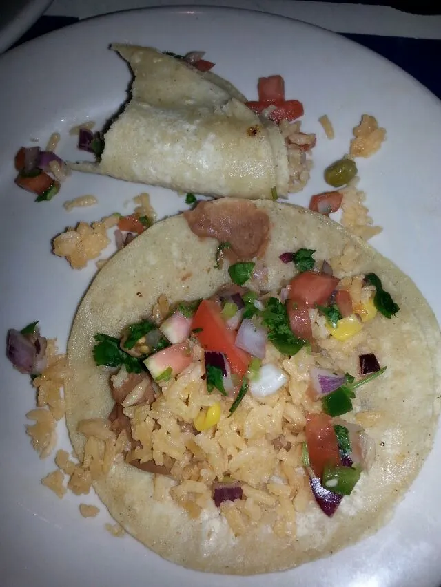 veggie refried bean tacos|Polly Gelfusoさん