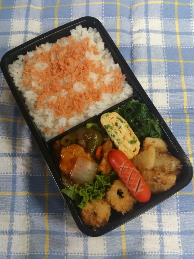 Snapdishの料理写真:2015.6.19 男子高校生弁当|yukiさん